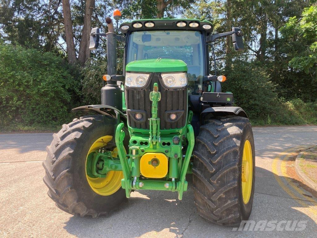 John Deere 6R 215 Trattori