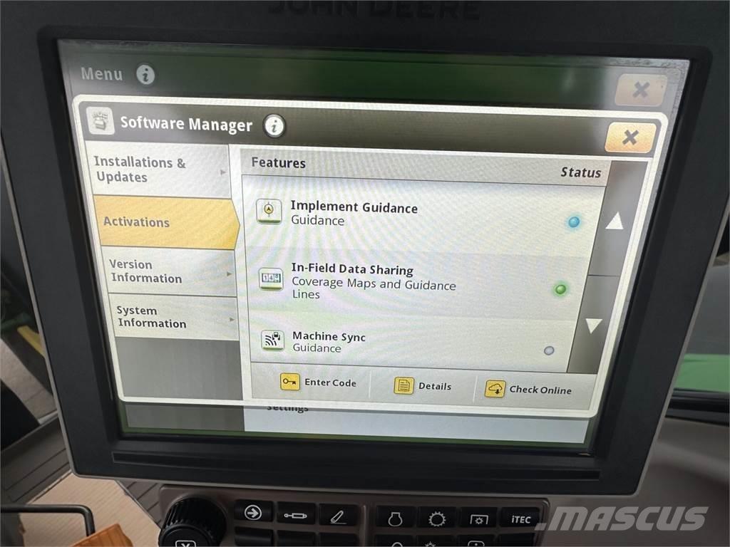 John Deere 6R 215 Trattori