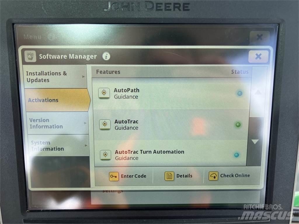 John Deere 6R 215 Trattori