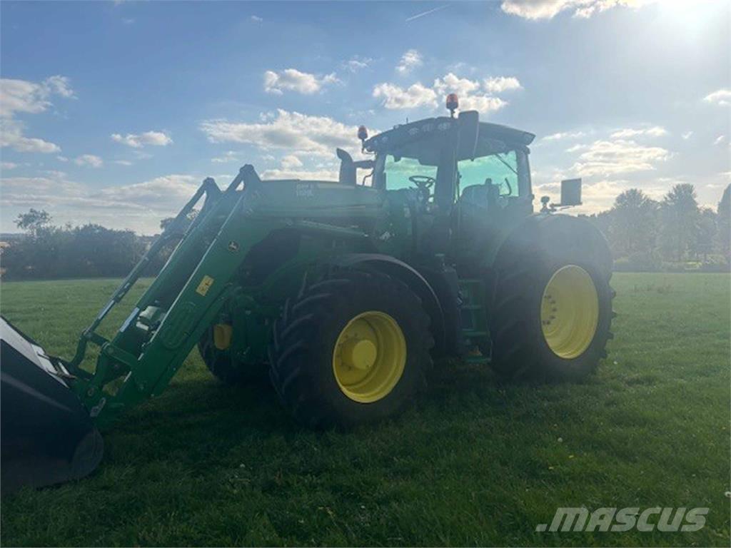 John Deere 6R 250 Trattori