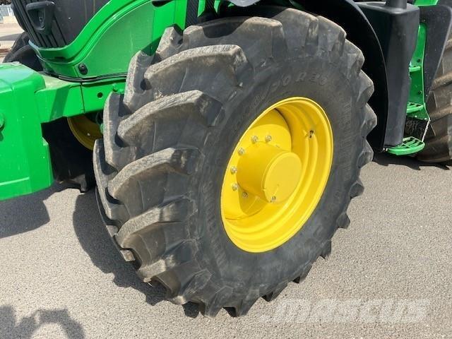 John Deere 6R 250 Trattori