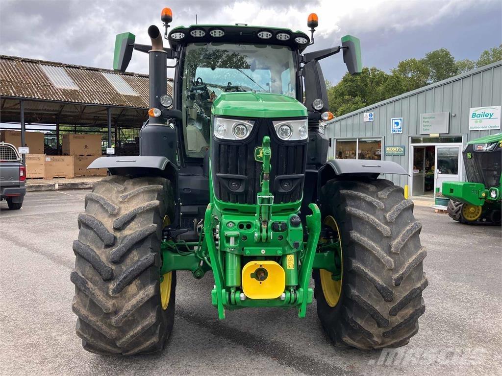 John Deere 6R 250 Trattori