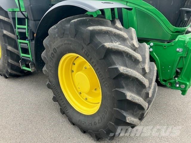 John Deere 6R 250 Trattori