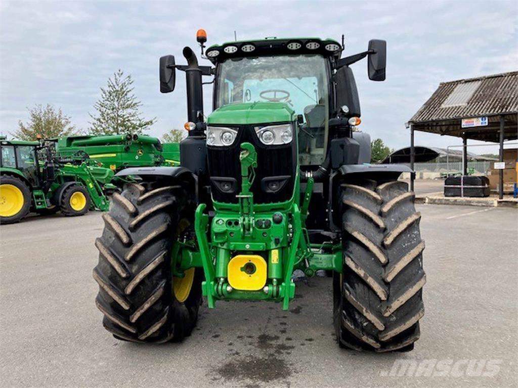 John Deere 6R 250 Trattori
