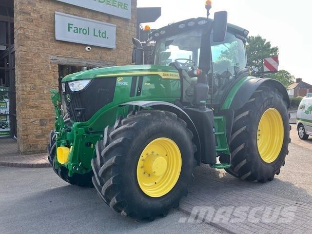John Deere 6R 250 Trattori