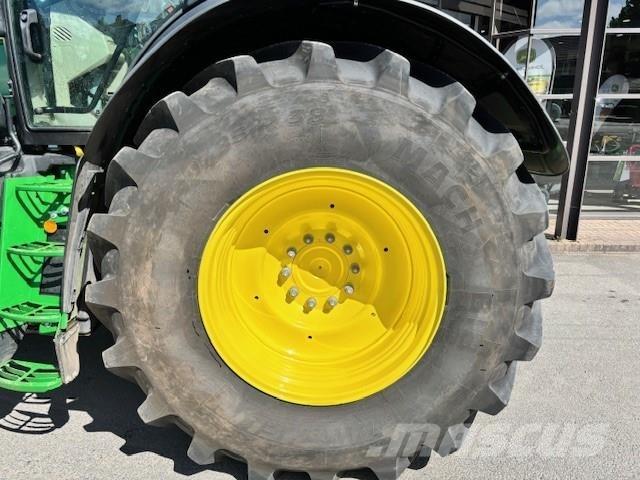 John Deere 6R 250 Trattori