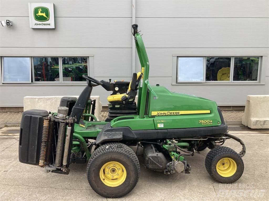 John Deere 7500AE Tosaerba a spinta