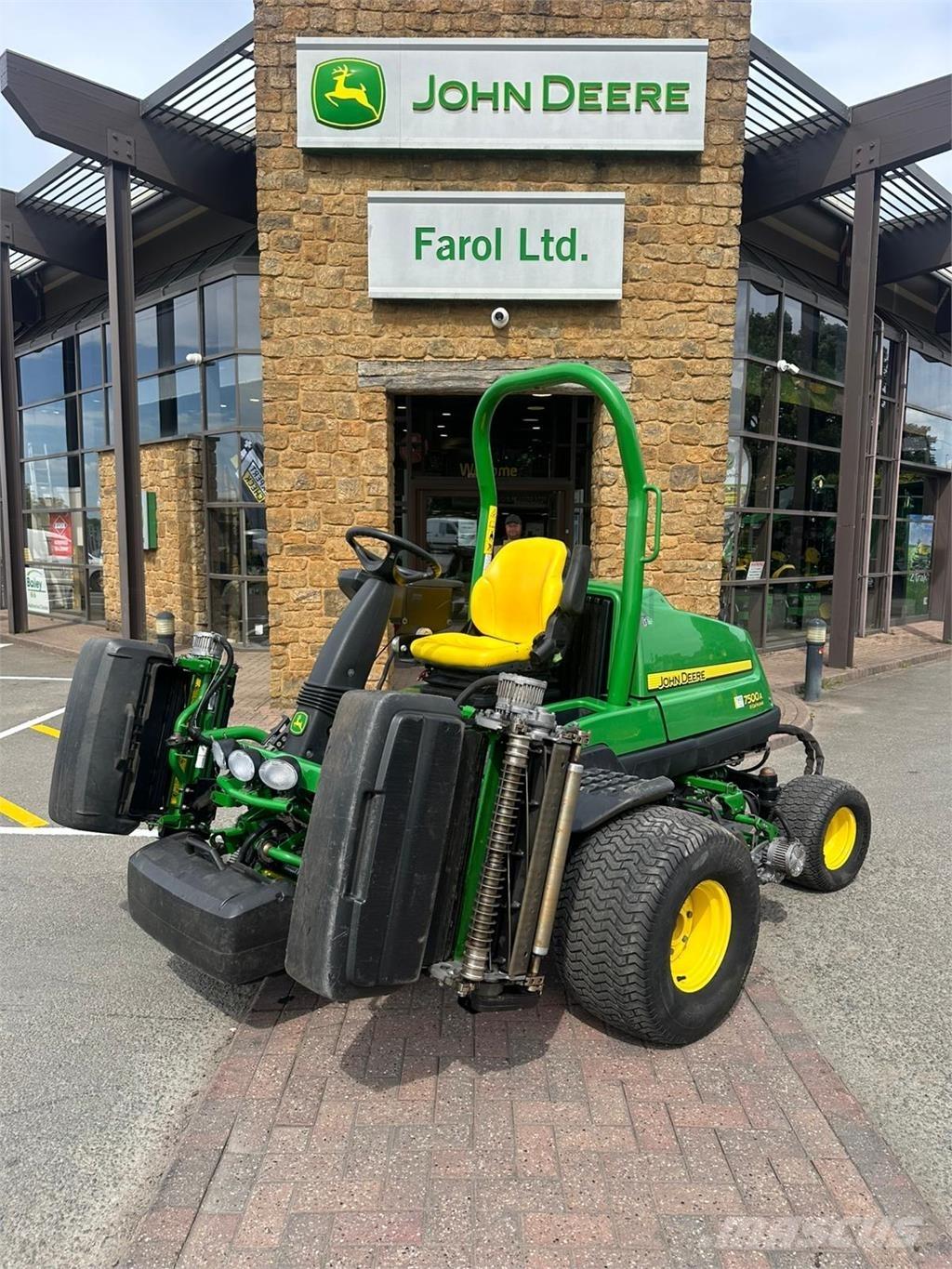 John Deere 7500AE Tosaerba a spinta