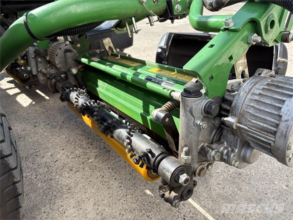 John Deere 7500AE Tosaerba a spinta