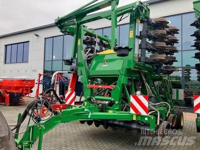 John Deere 750A Perforatrici