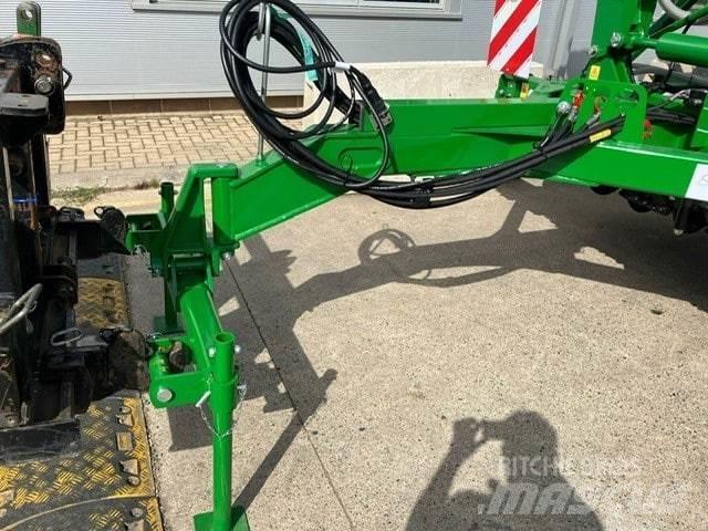 John Deere 750A Perforatrici