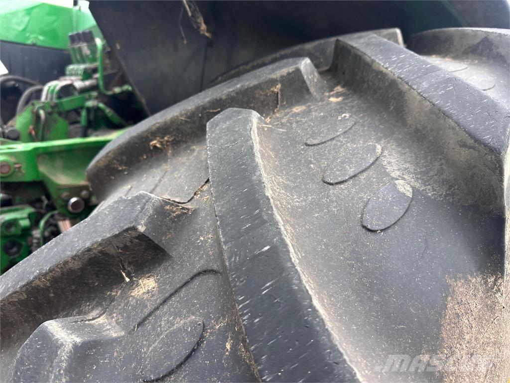 John Deere 7700 Trattori