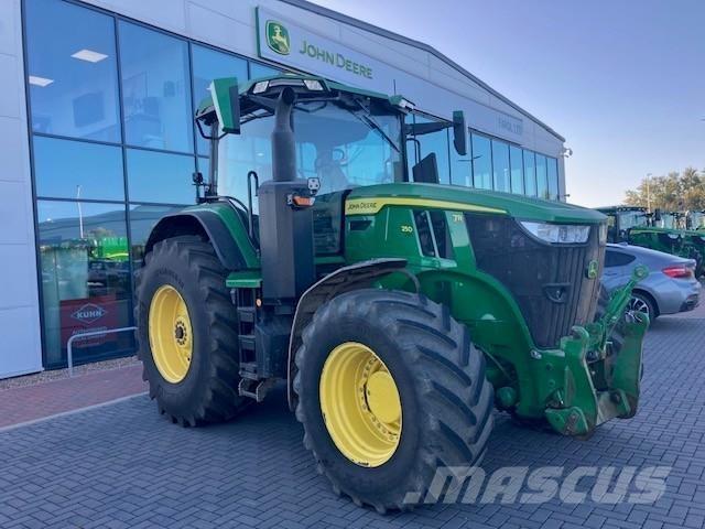 John Deere 7R 250 Trattori