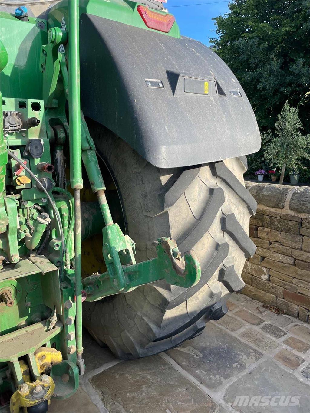 John Deere 7R 330 Trattori