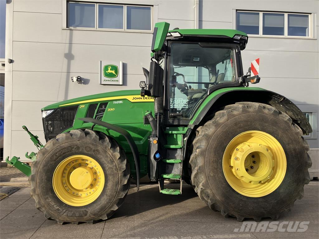John Deere 7R 330 Trattori
