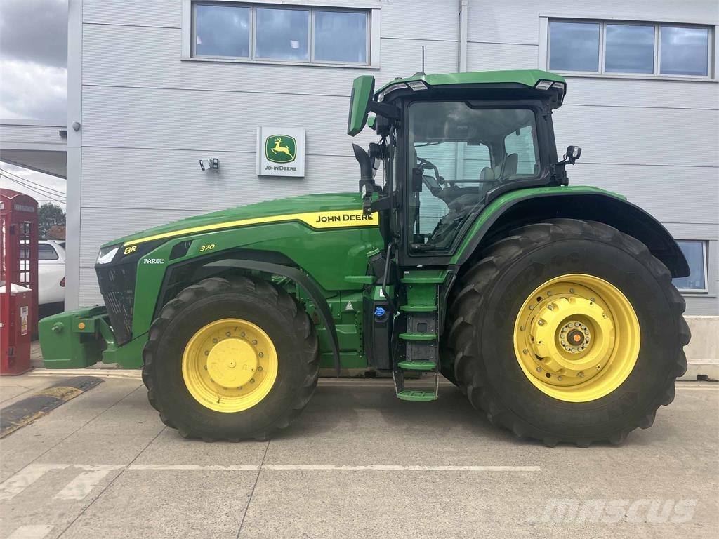 John Deere 8R 370 Trattori