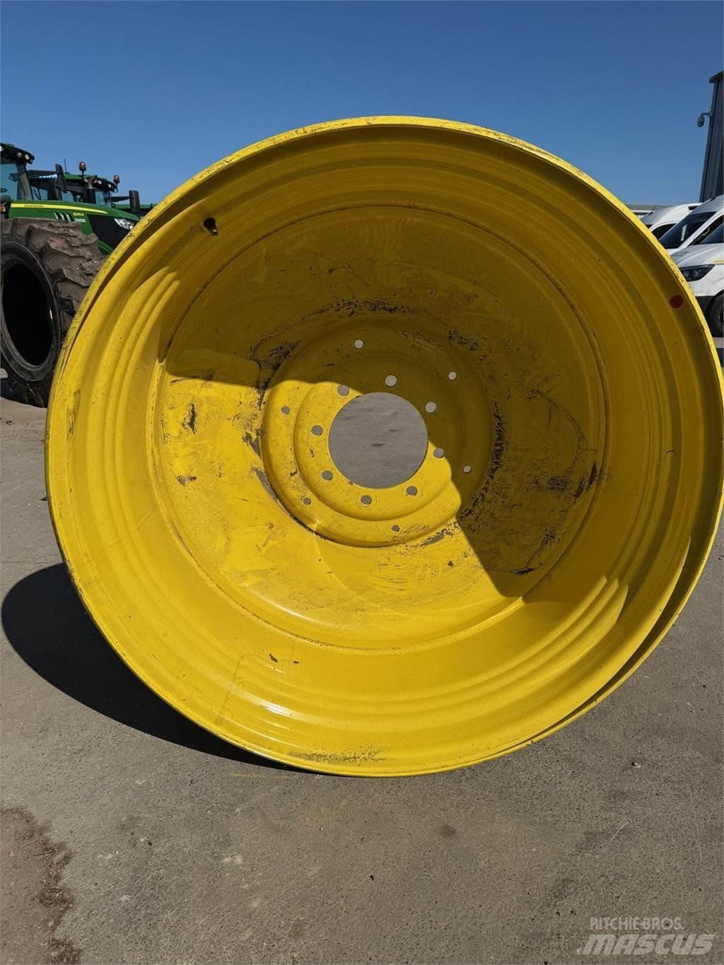 John Deere Example Pneumatici, ruote e cerchioni