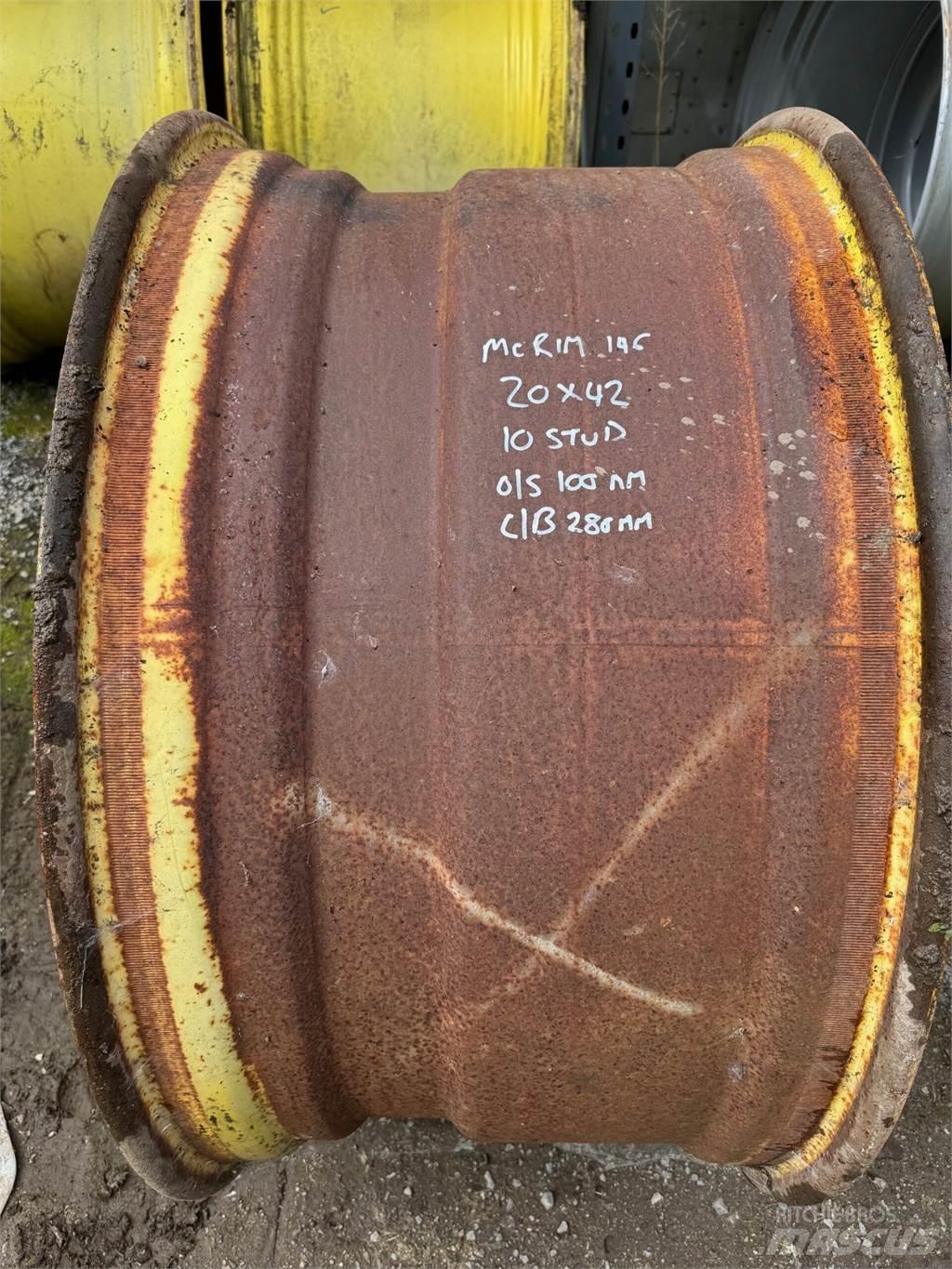 John Deere Example Pneumatici, ruote e cerchioni