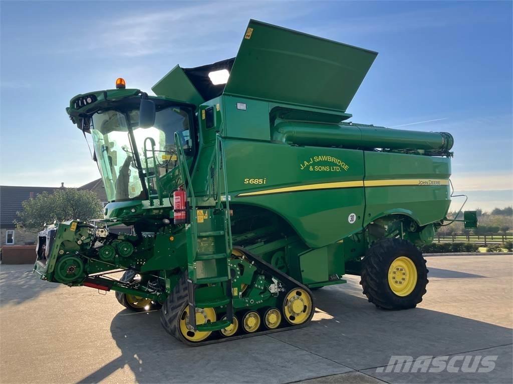 John Deere S685 TM Mietitrebbiatrici