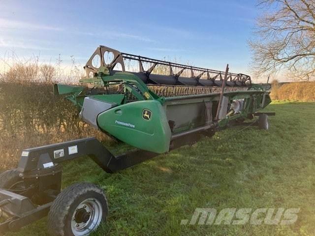 John Deere S685 TM Mietitrebbiatrici