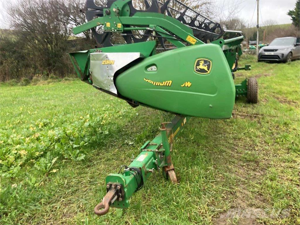 John Deere S690i HM Mietitrebbiatrici
