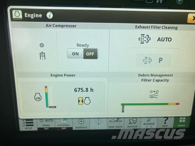 John Deere S790 Mietitrebbiatrici