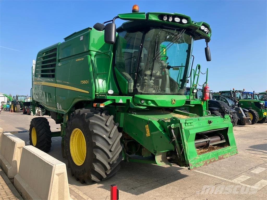 John Deere T560i HM Mietitrebbiatrici
