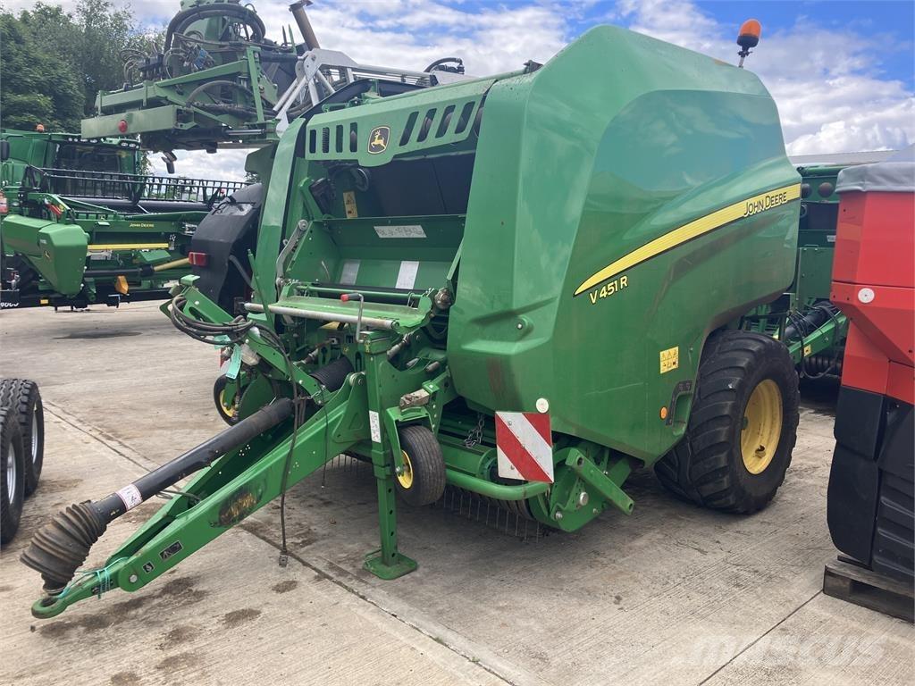 John Deere V451R Ranghinatori