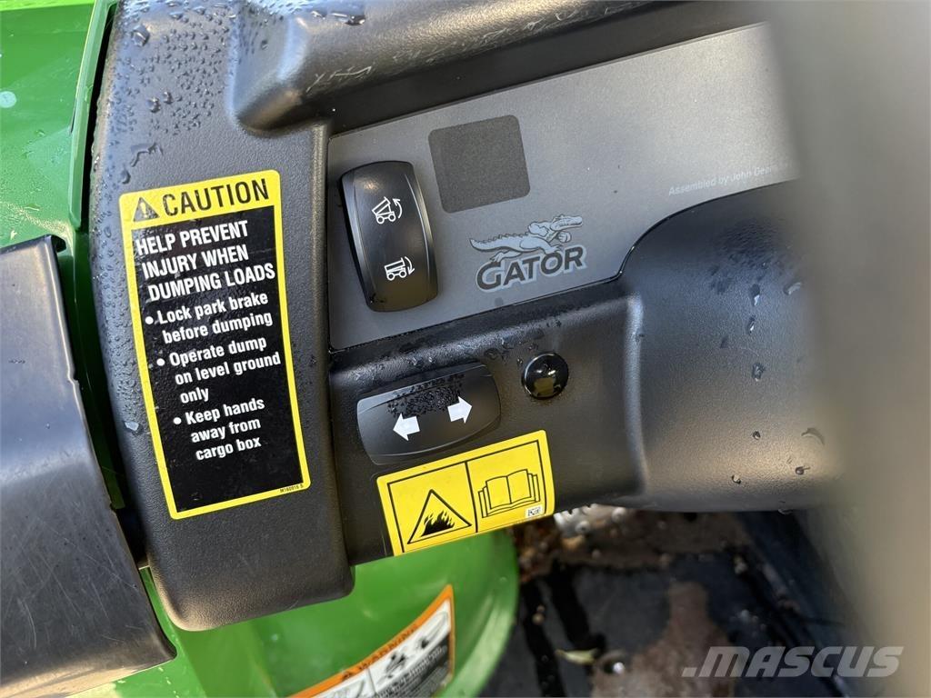 John Deere XUV855M Veicoli utilitari