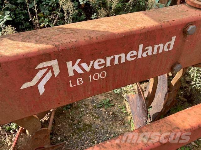 Kverneland LB100 Aratri reversibili