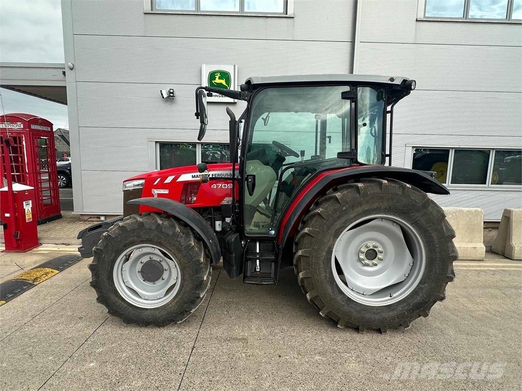 Massey Ferguson 4709 Trattori