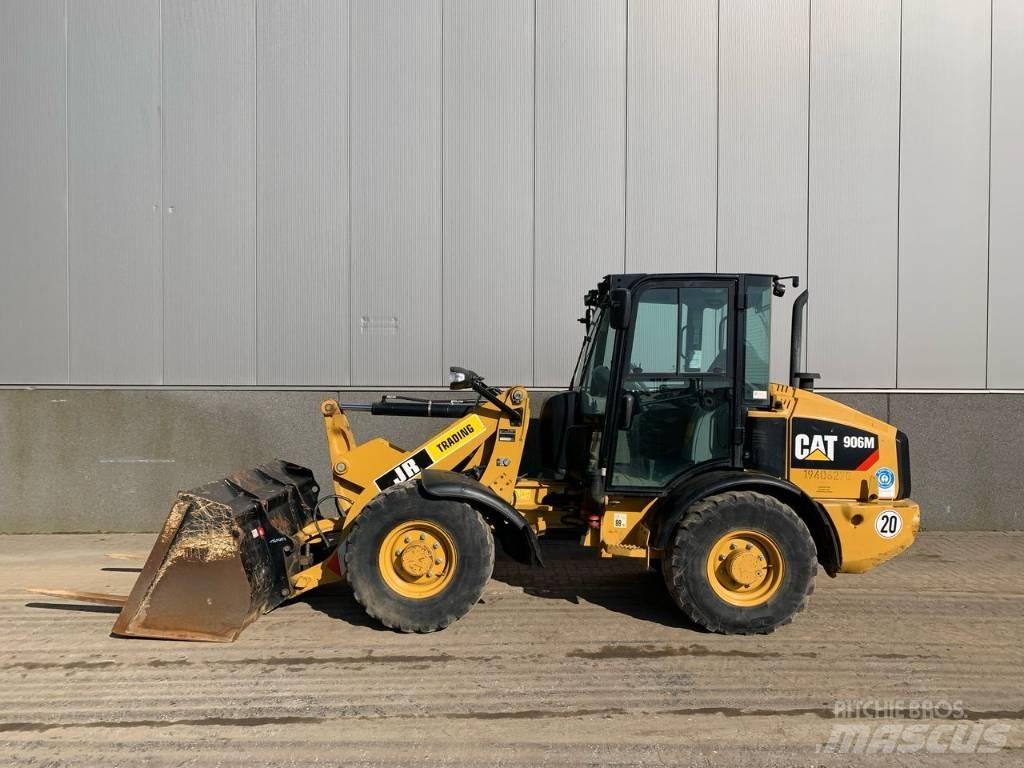 CAT 906 M Pale gommate
