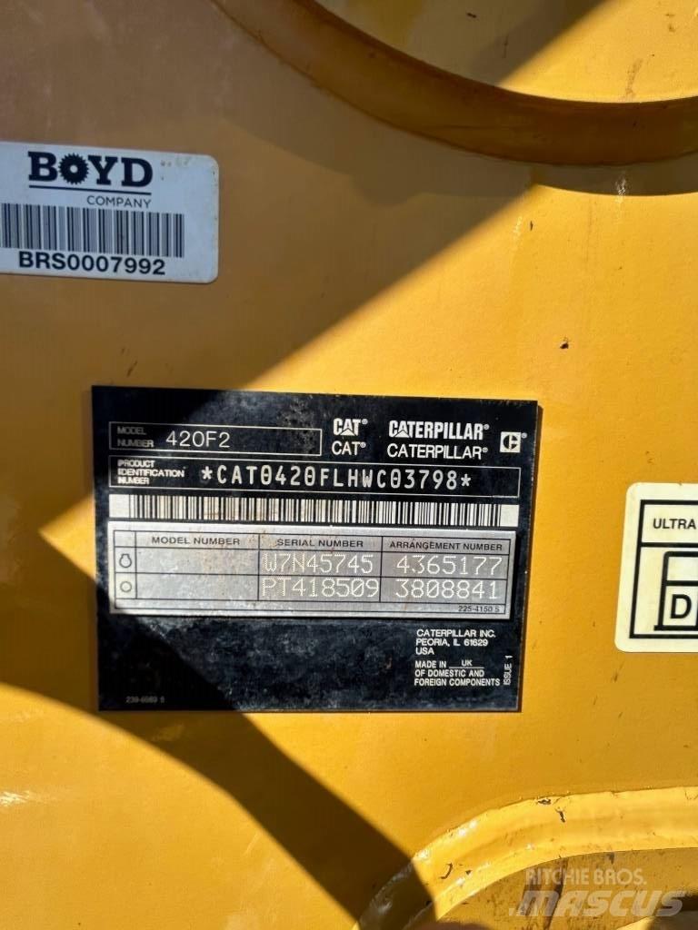 CAT 420 F2 ST Terne