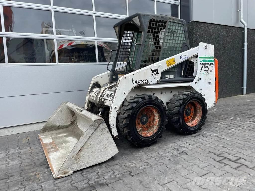 Bobcat 753 Mini Pale Gommate