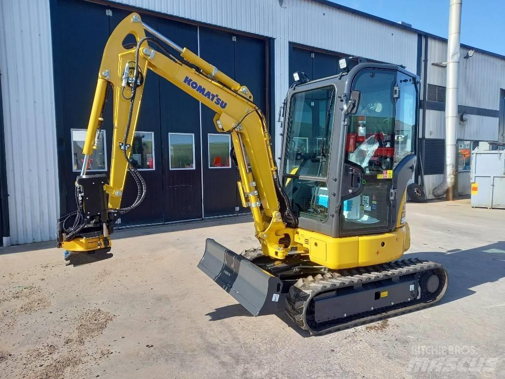 Komatsu PC26MR-5 Miniescavatori