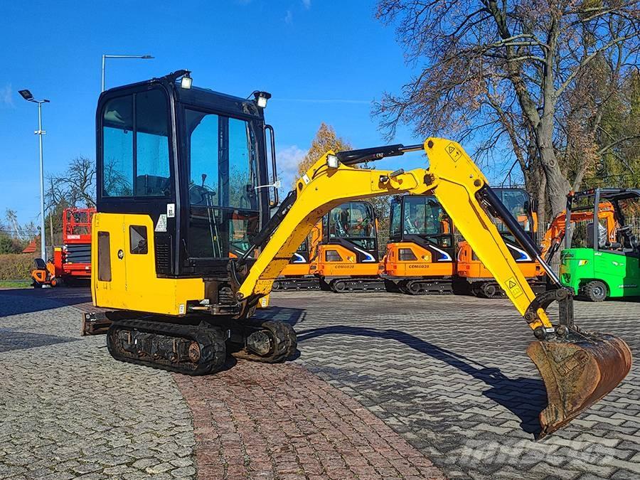 JCB 15 C-1 Miniescavatori