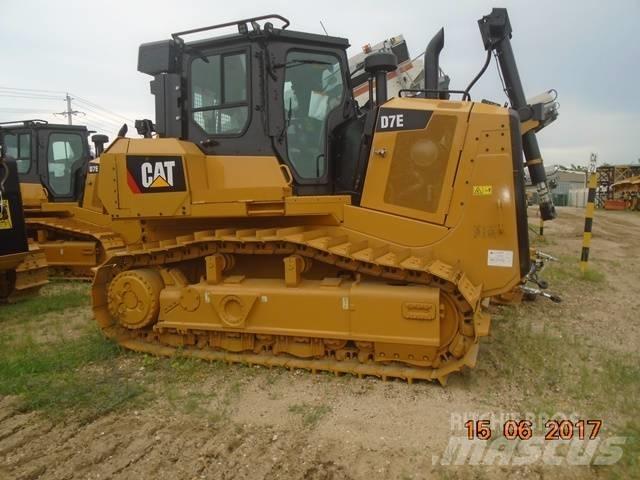 CAT D7E Dozer cingolati