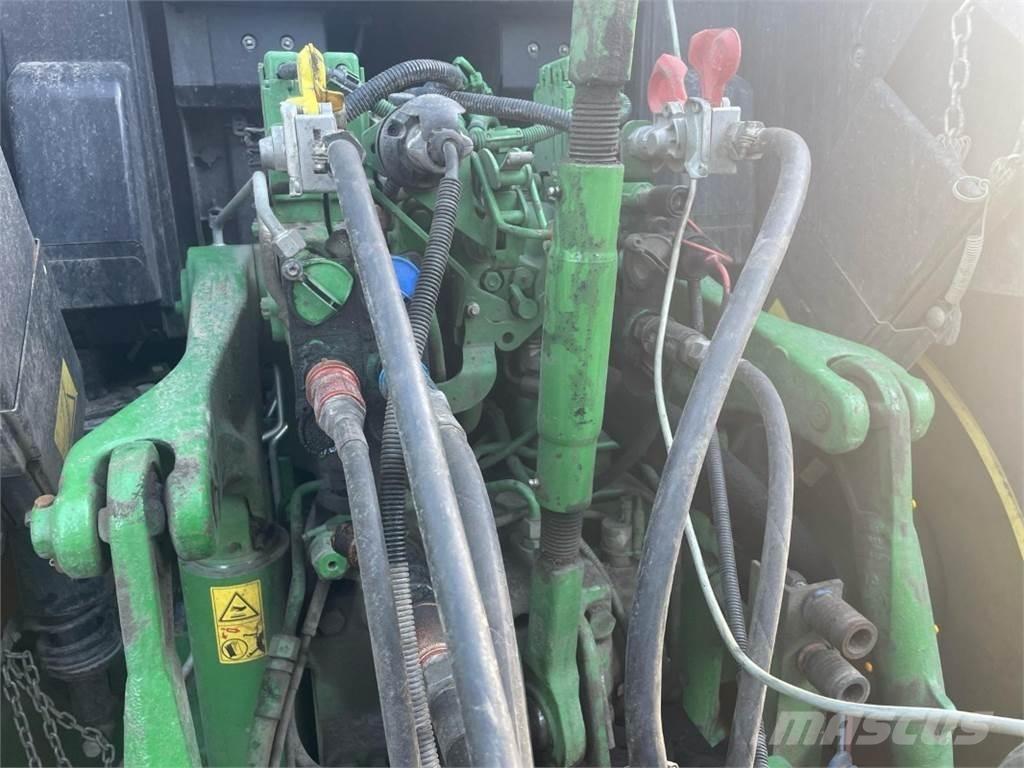 John Deere 6175M Trattori