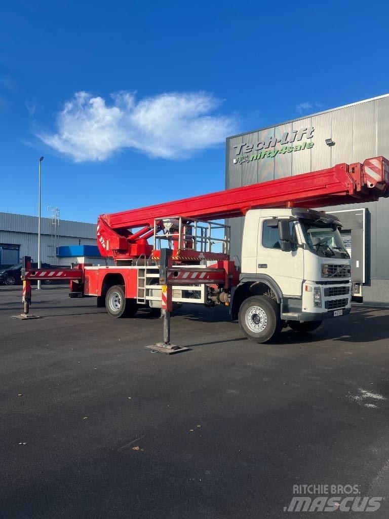 Bronto S37XDT Piattaforme autocarrate