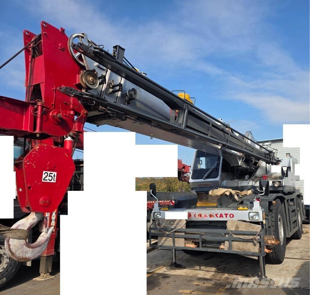 Kato KR 25 H V-3 Gru per tutti i terreni