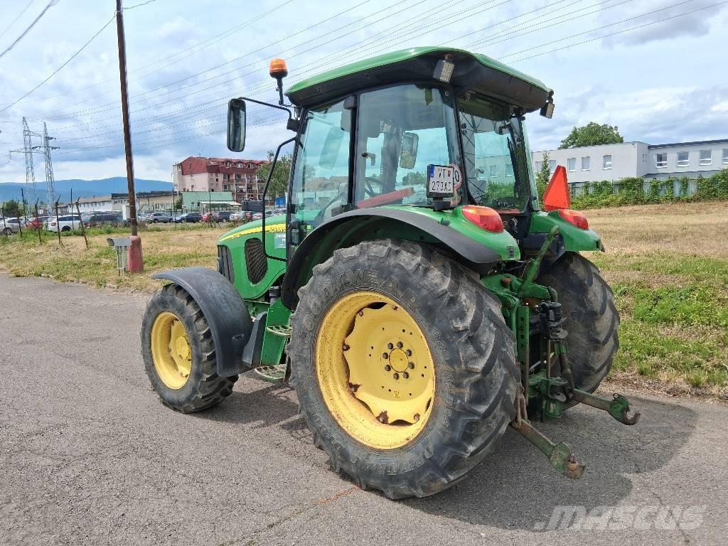 John Deere 5720 Trattori
