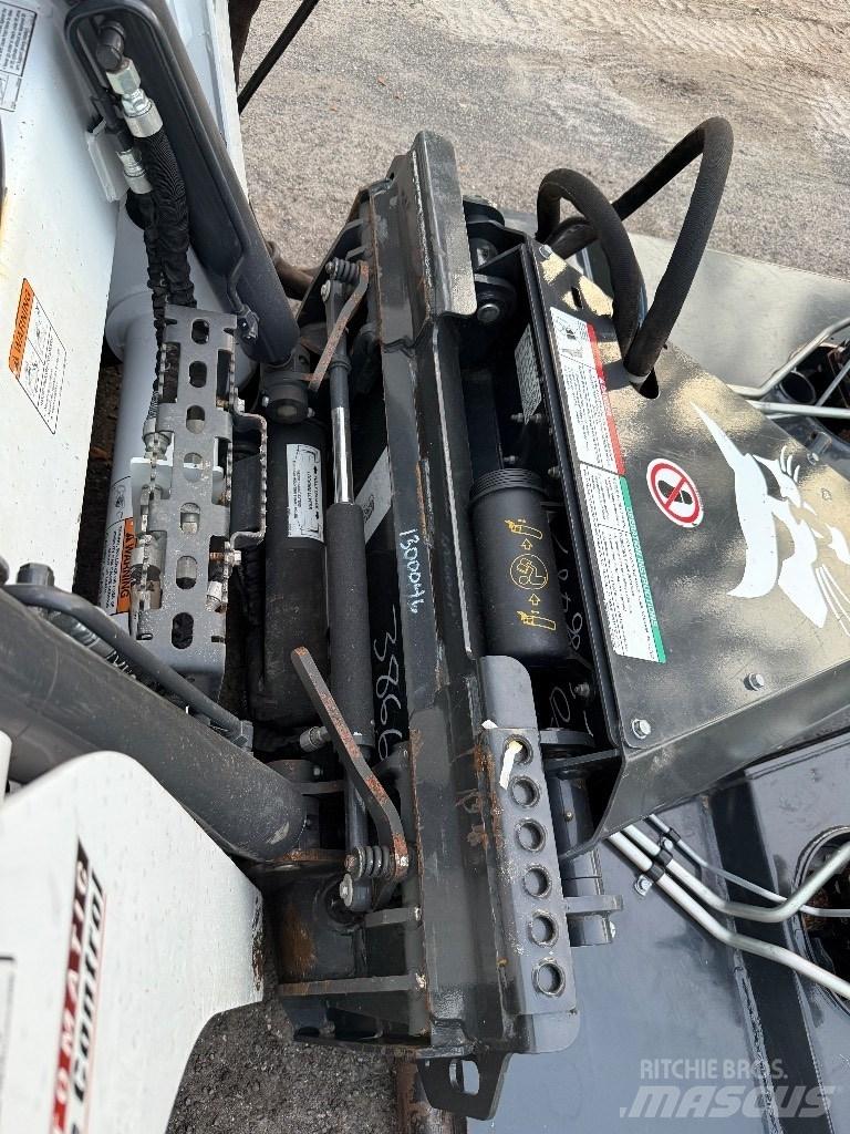 Bobcat T 770 Mini Pale Gommate