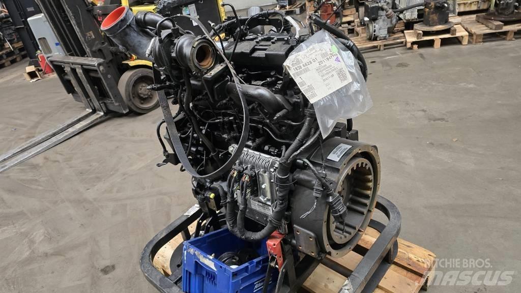 John Deere CD4045 Motori