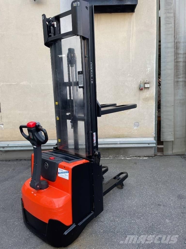 BT Staxio SWE120L Transpallet uomo a terra