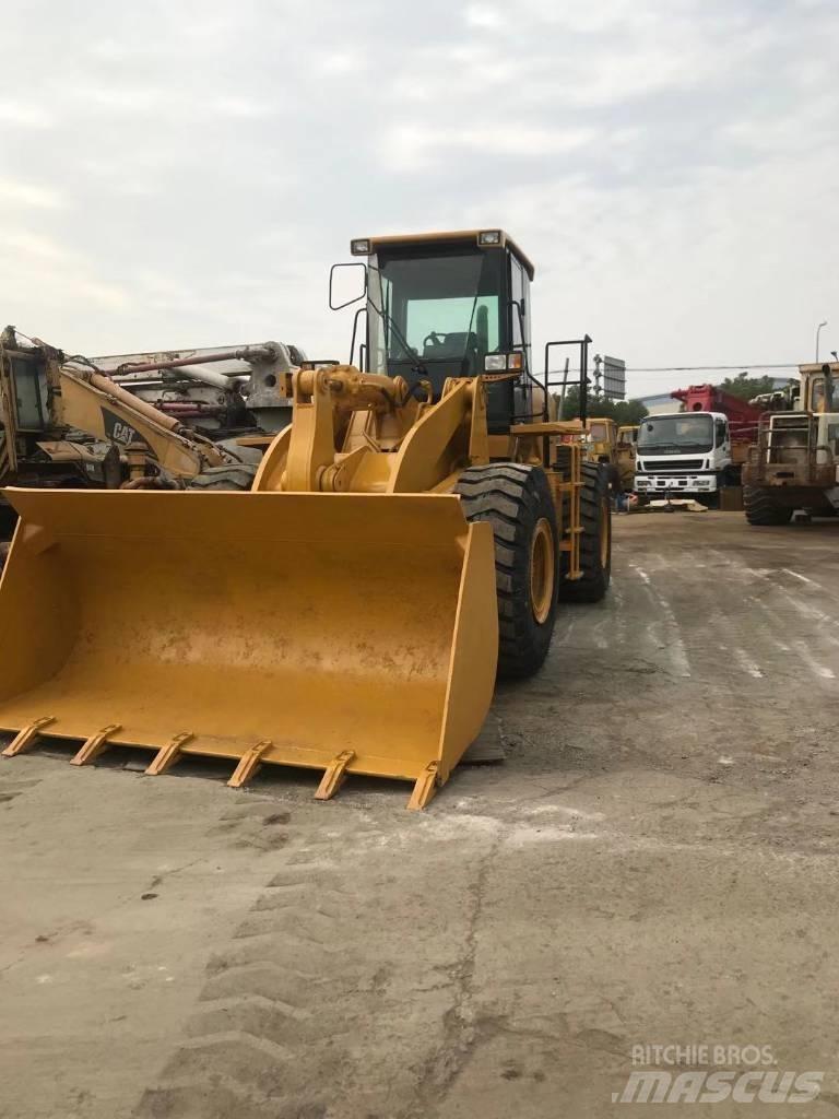 CAT 966H Pale gommate