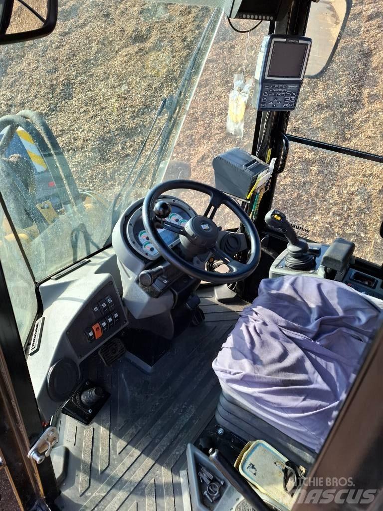 CAT 924 H Pale gommate