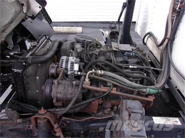 Isuzu NPR HD Camion a temperatura controllata