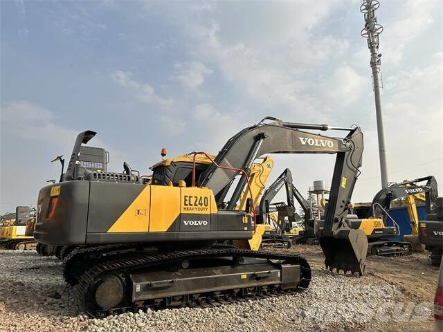 Volvo EC240 Escavatori cingolati