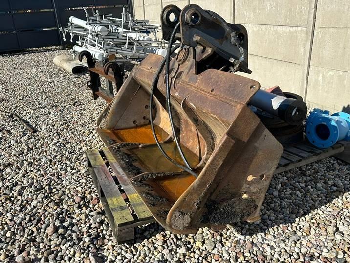 Komatsu PW160-7EO Retroescavatori