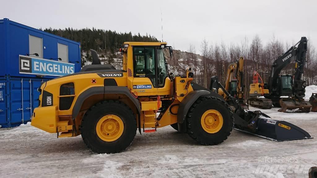 Volvo L120H, UTHYRES Pale gommate